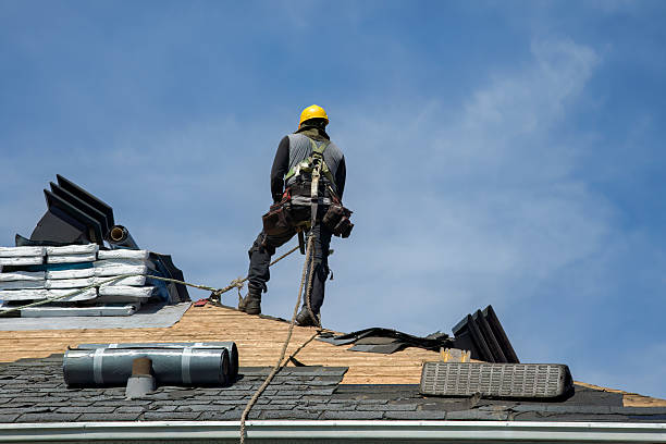 Professional Gutter Installation technician working in Utica, OH